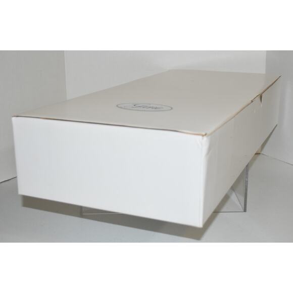 NIB * Special Edition * Kings Daughter Gene Marshall Doll - Picture 9 of 10